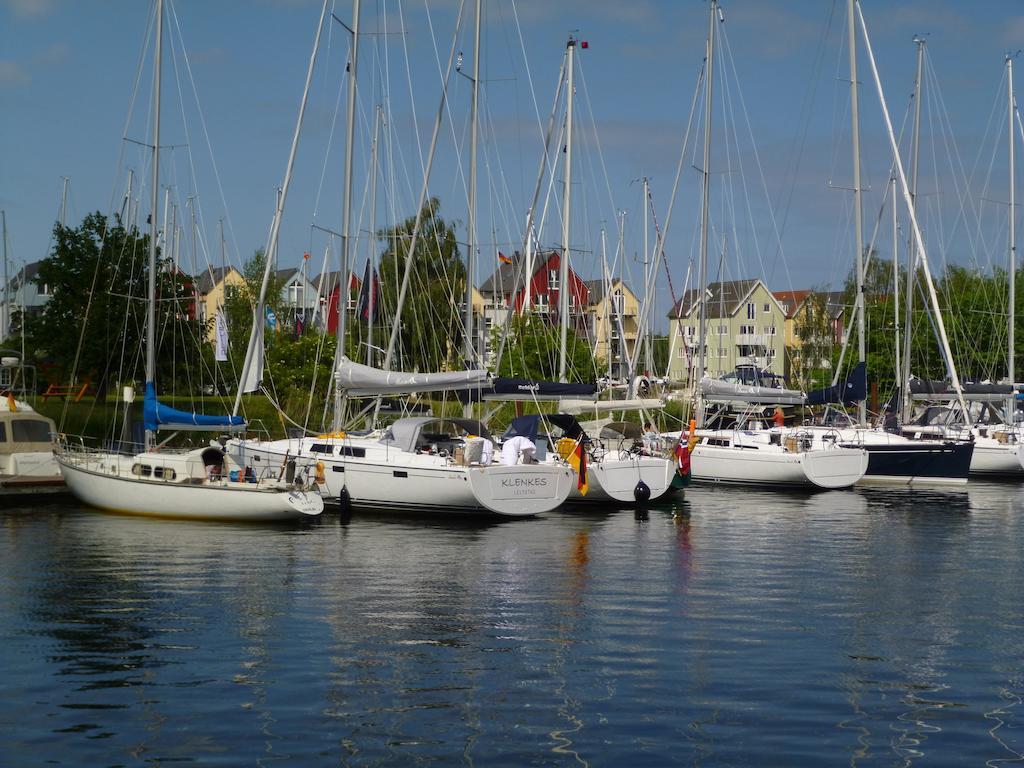 Hotel Adler Greifswald Ngoại thất bức ảnh